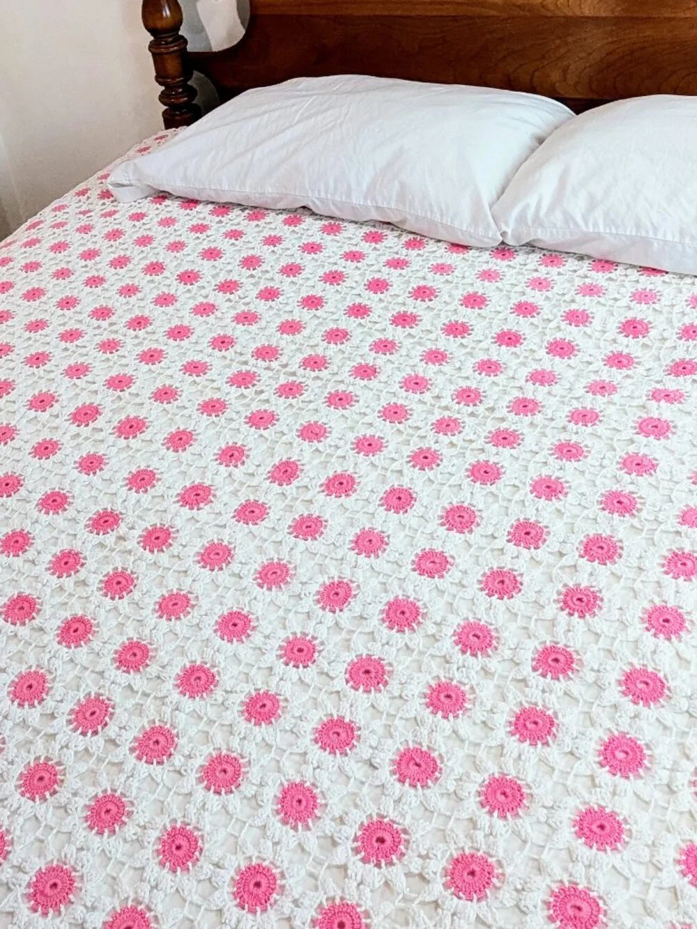 Boho Cottagecore Crochet Quilt ~ Bright Pink/White ~ Hand Crocheted Cotton